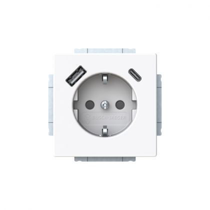 PISTORASIA + USB IMPRESSIVO 1S/16A/IP21 UKJ 0X USB A+C VAL