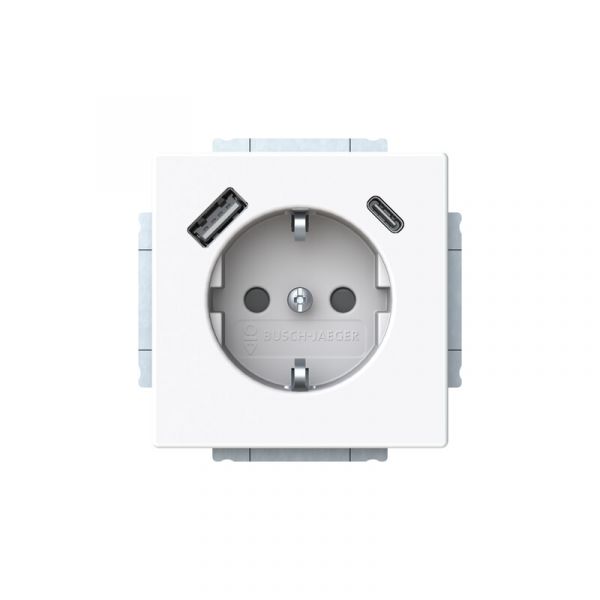 PISTORASIA + USB IMPRESSIVO 1S/16A/IP21 UKJ 0X USB A+C VAL