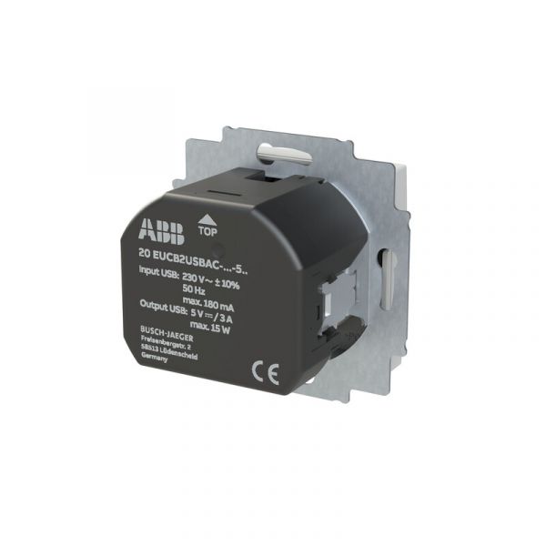 PISTORASIA + USB SAGA 1S/16A/IP21 UKJ 0X USB A+C VAL