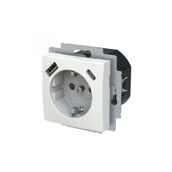PISTORASIA + USB SAGA 1S/16A/IP21 UKJ 0X USB A+C VAL