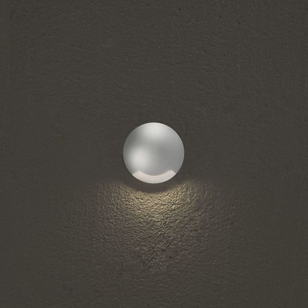 MAAVALAISIN HIDE A LITE STEPLIGHT GARDEN