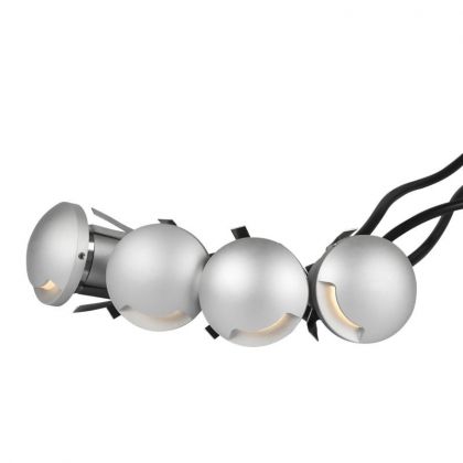 MAAVALAISIN HIDE A LITE STEPLIGHT GARDEN KIT