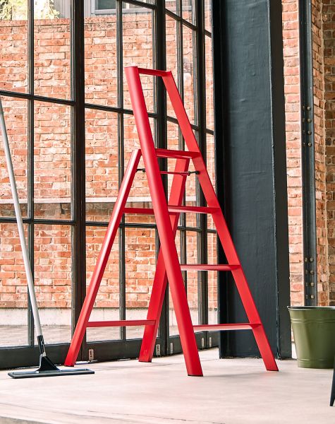 Lucano 4-porrasjakkara, punainen