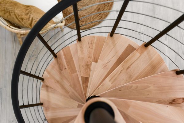 Kierreportaat MINKA Venezia Smart 160 halk. pyökki